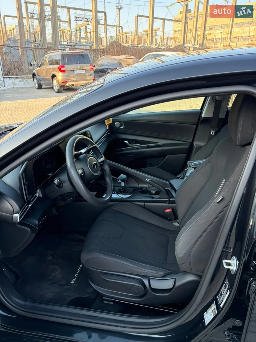 2020 Hyundai Elantra - мініатюра 18