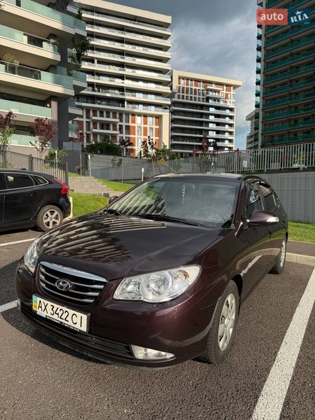 Hyundai Elantra 2010