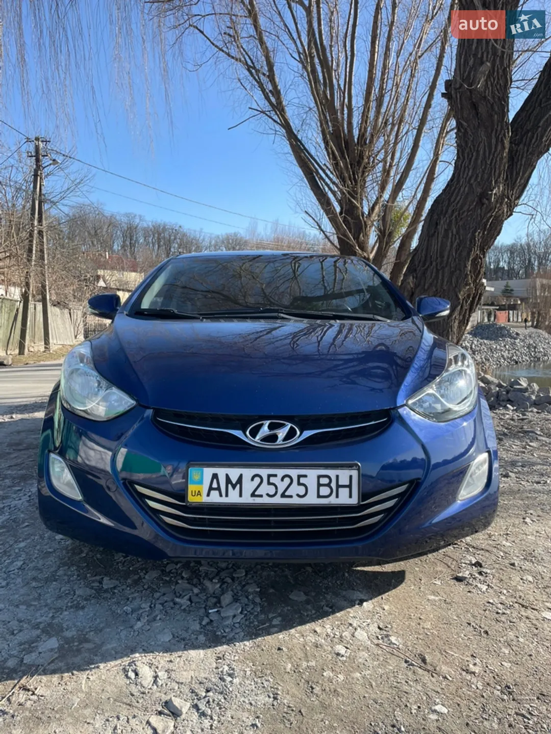 Hyundai Elantra 2012