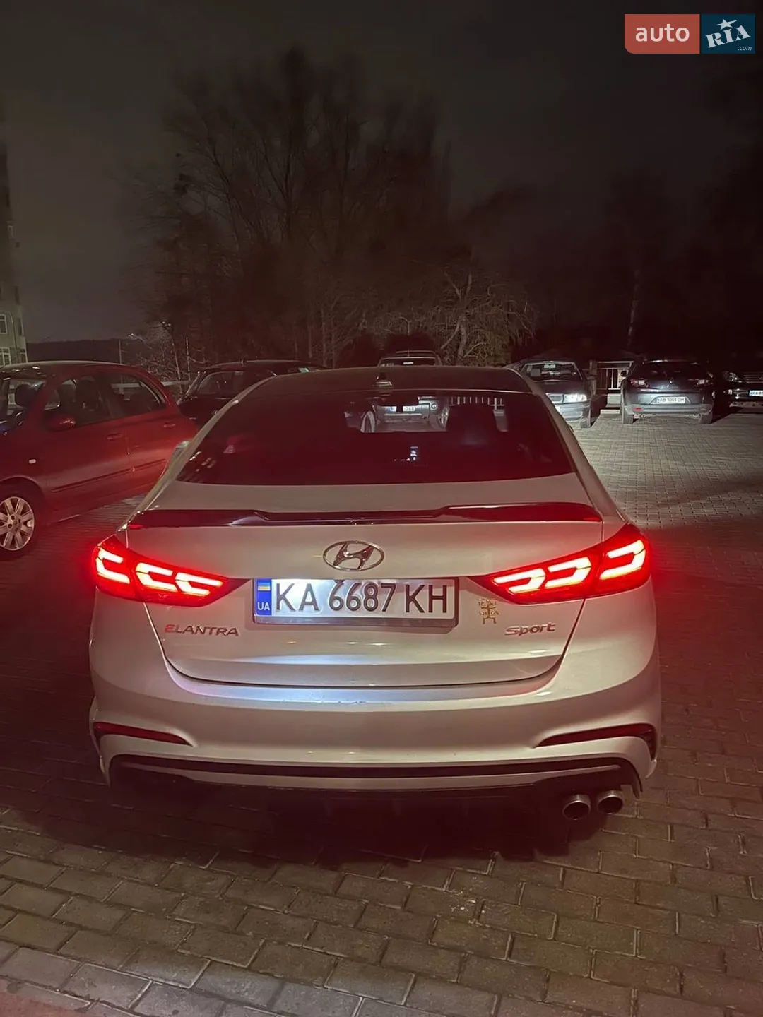 2017 Hyundai Elantra - мініатюра 10