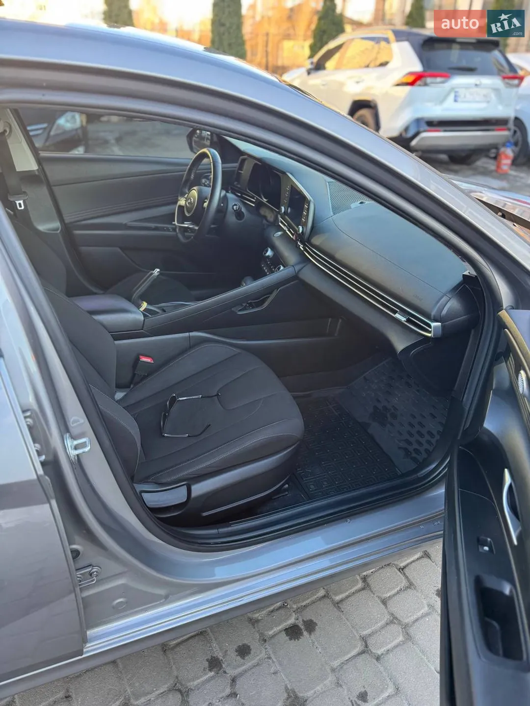 2021 Hyundai Elantra - мініатюра 33