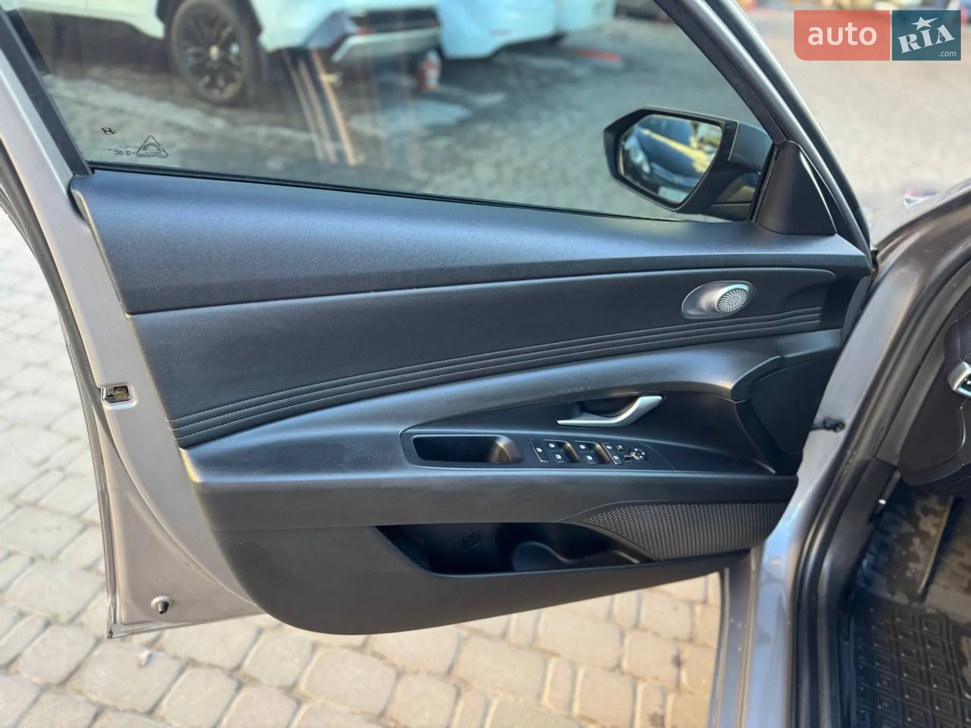 2021 Hyundai Elantra - мініатюра 38