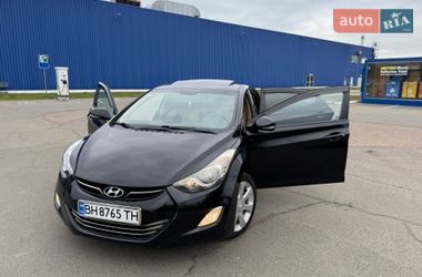 Седан Hyundai Elantra 2012 в Одессе
