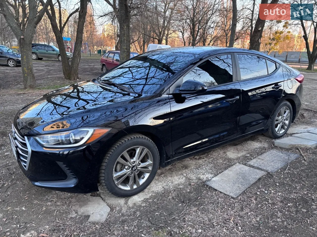 2017 Hyundai Elantra - мініатюра 13