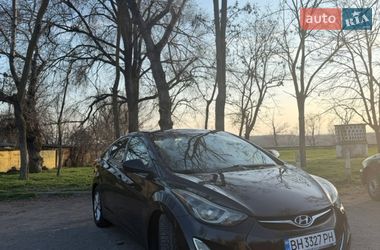 Седан Hyundai Elantra 2014 в Рені