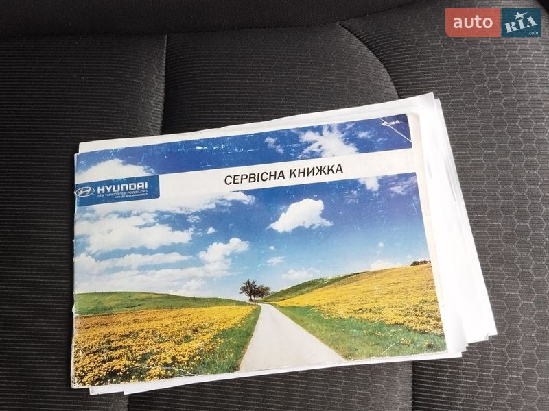 Седан Hyundai Elantra 2016 в Киеве