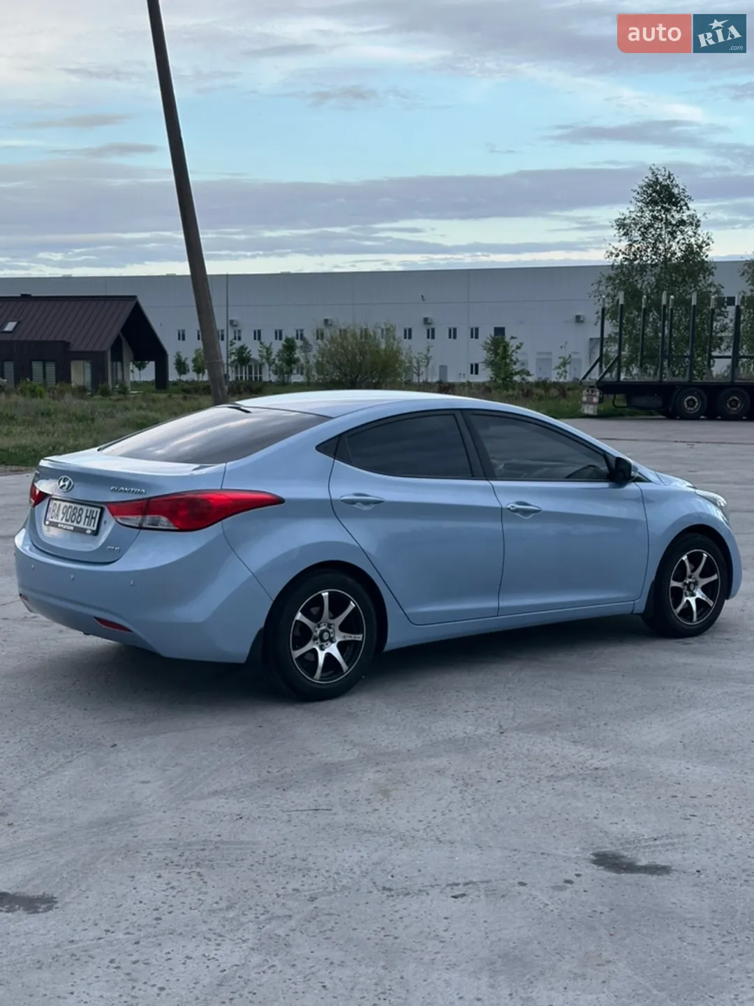 2012 Hyundai Elantra - мініатюра 3