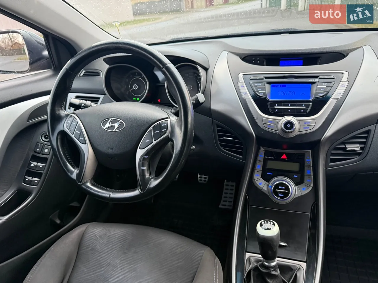 2014 Hyundai Elantra - мініатюра 26
