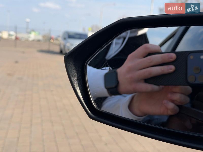 Седан Hyundai Elantra 2022 в Луцке