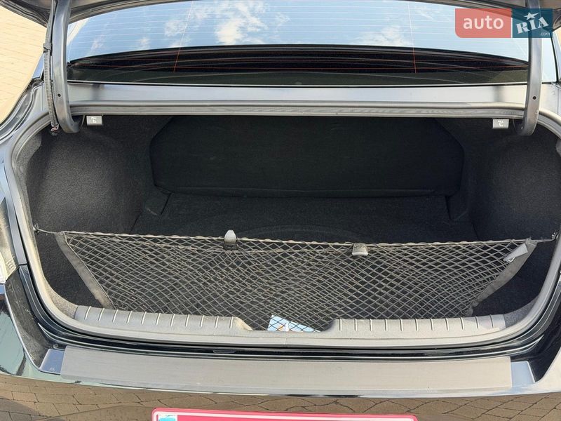 Седан Hyundai Elantra 2022 в Луцке