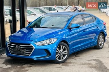 Седан Hyundai Elantra 2016 в Харькове