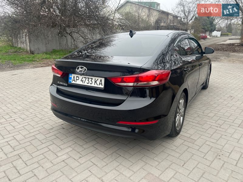 Седан Hyundai Elantra 2017 в Запорожье