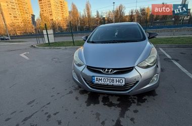 Седан Hyundai Elantra 2011 в Києві
