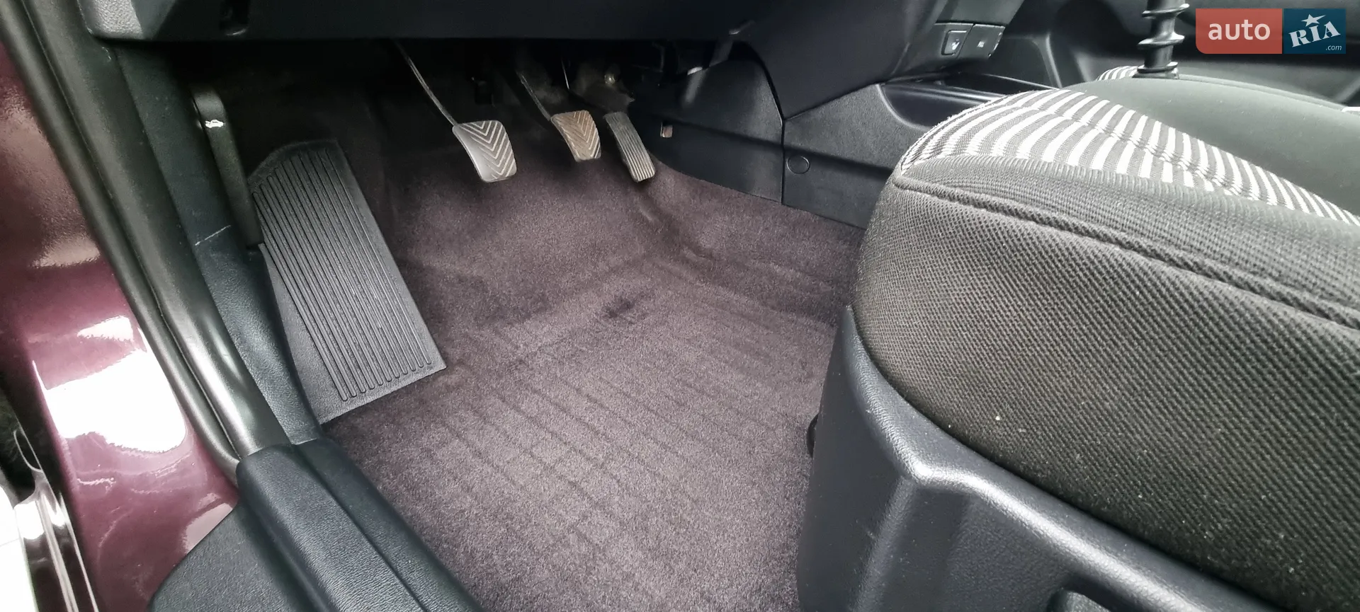 2010 Hyundai Elantra - мініатюра 37