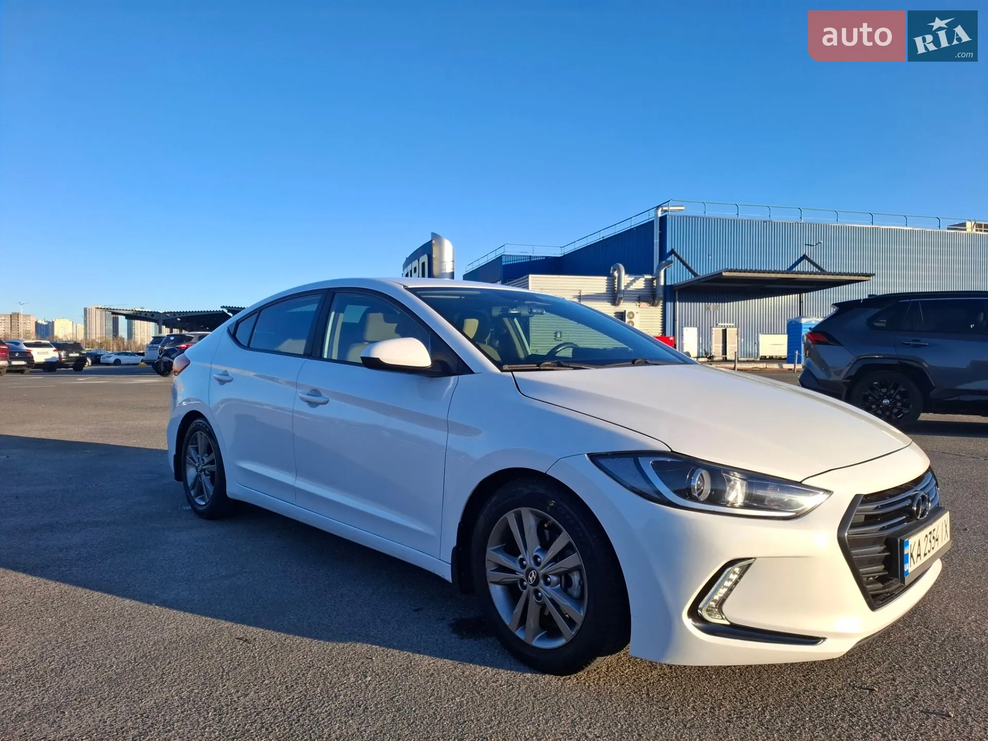 2018 Hyundai Elantra - мініатюра 8