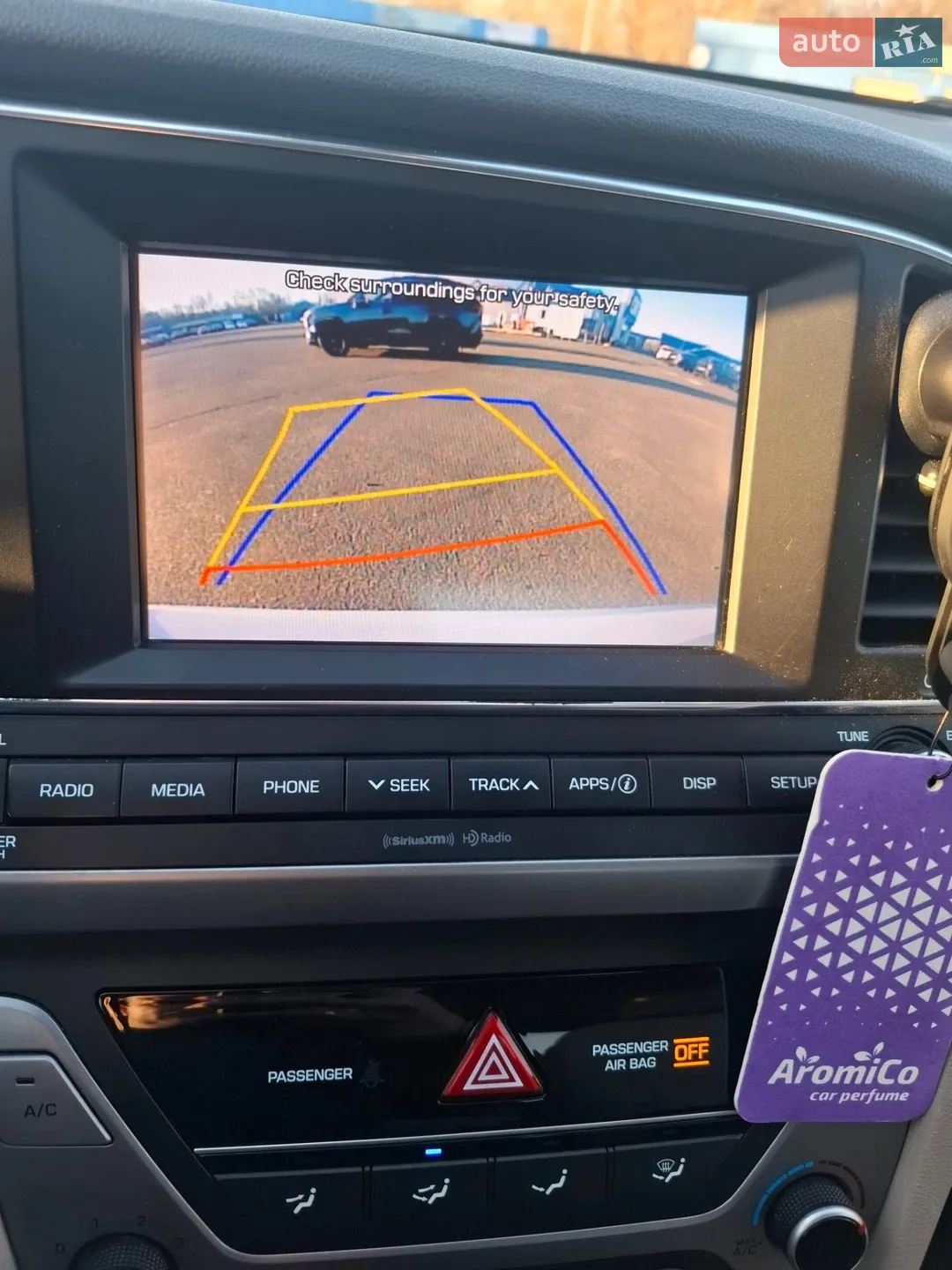 2018 Hyundai Elantra - мініатюра 17