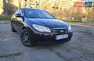 Седан Hyundai Elantra 2010 в Харькове