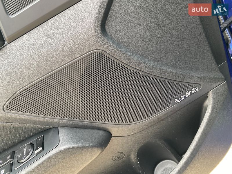 Седан Hyundai Elantra 2019 в Киеве