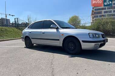 Хетчбек Hyundai Elantra 2000 в Ужгороді