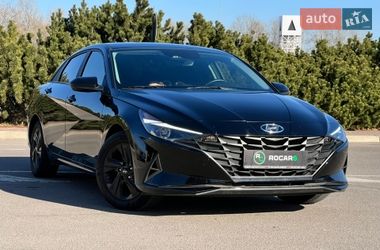 Седан Hyundai Elantra 2021 в Киеве