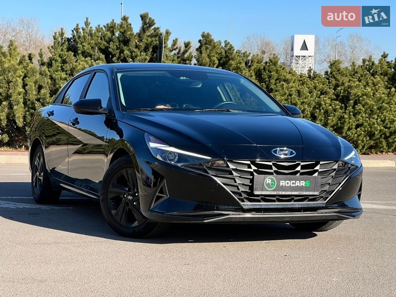 Hyundai Elantra 2021