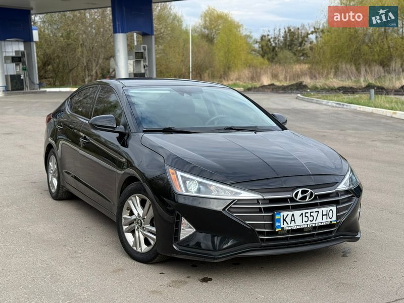 Hyundai Elantra 2019