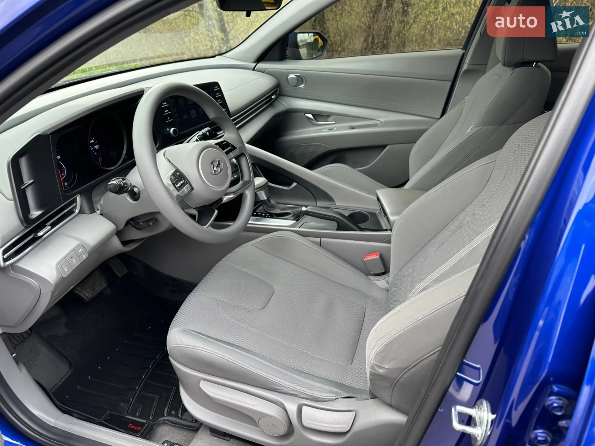 2022 Hyundai Elantra - мініатюра 17