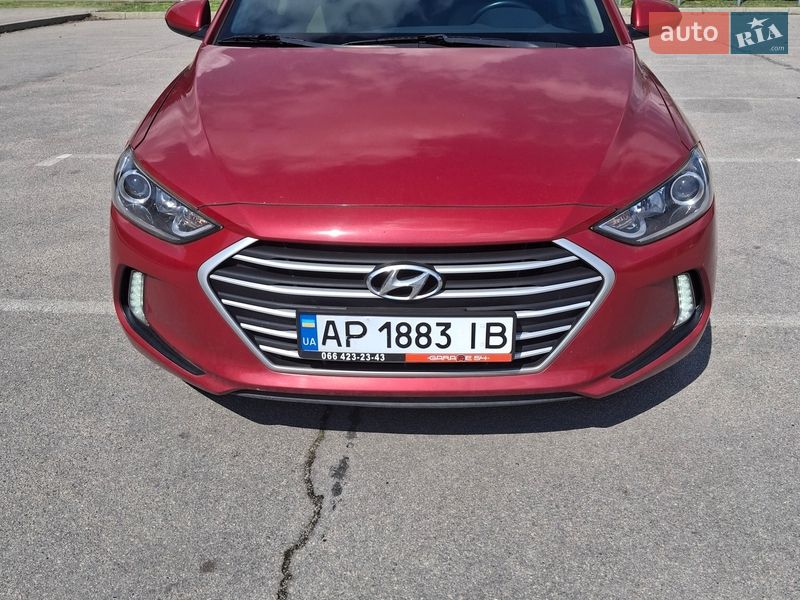 Hyundai Elantra 2016