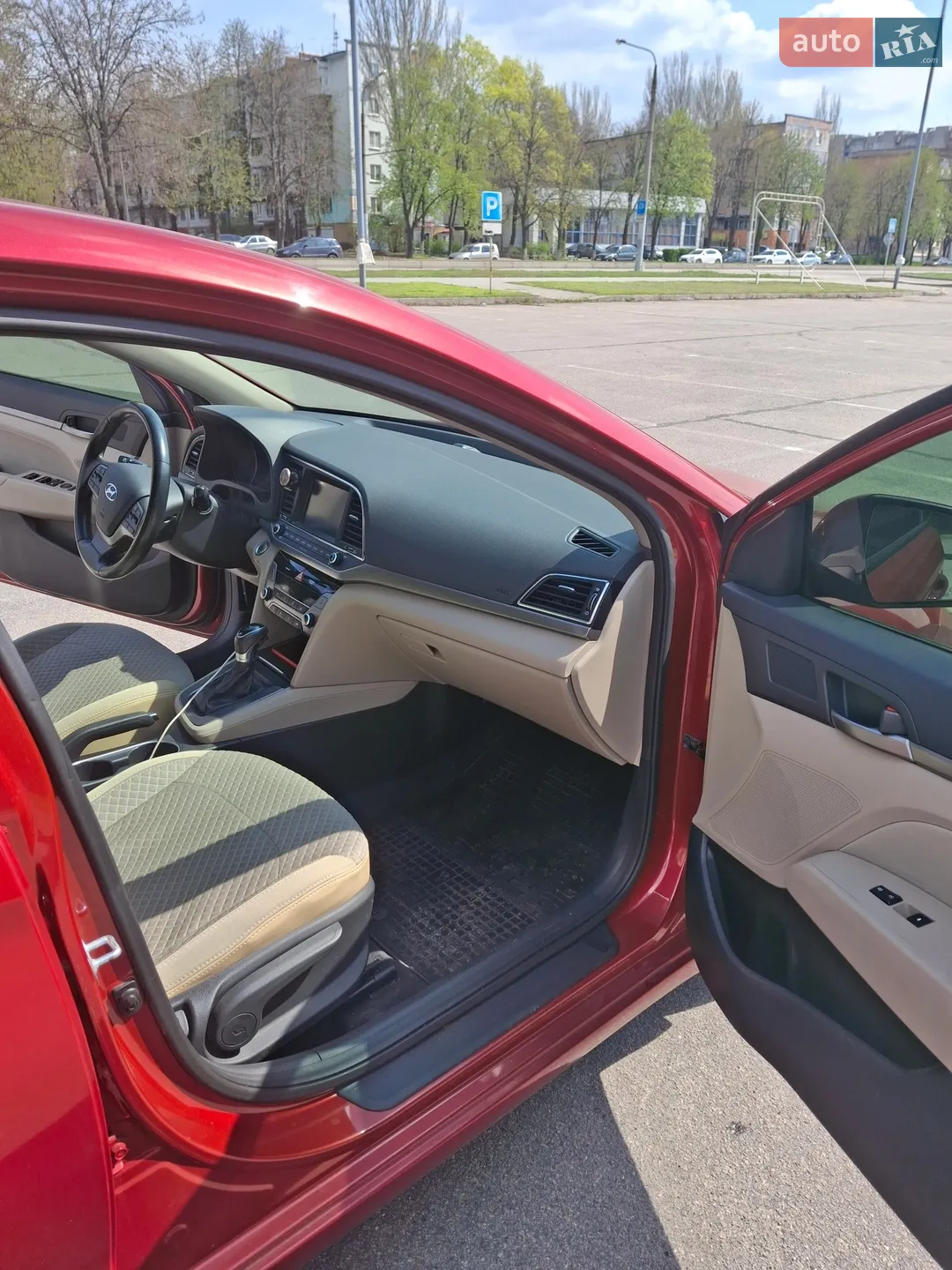 2016 Hyundai Elantra - мініатюра 9