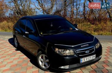 Седан Hyundai Elantra 2011 в Черновцах