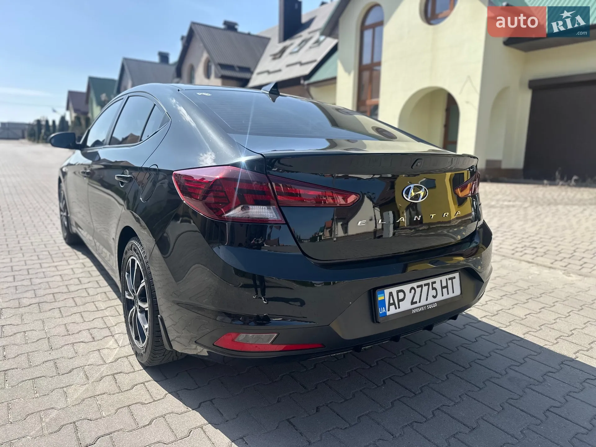 2019 Hyundai Elantra - мініатюра 15