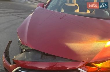 Седан Hyundai Elantra 2016 в Рівному