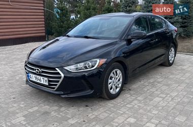 Седан Hyundai Elantra 2018 в Святопетрівське
