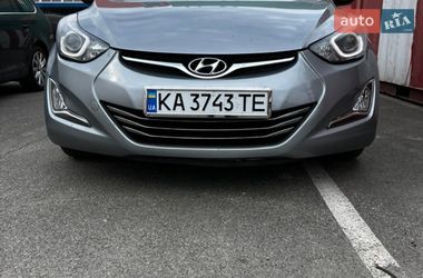 Седан Hyundai Elantra 2014 в Киеве