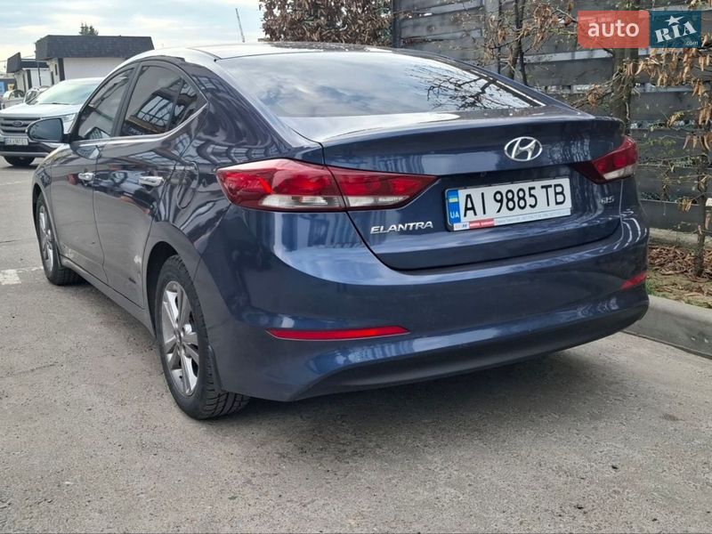 Hyundai Elantra 2018