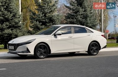 Седан Hyundai Elantra 2021 в Одессе