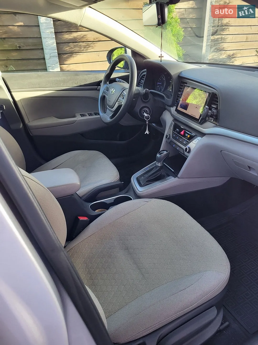 2017 Hyundai Elantra - мініатюра 44