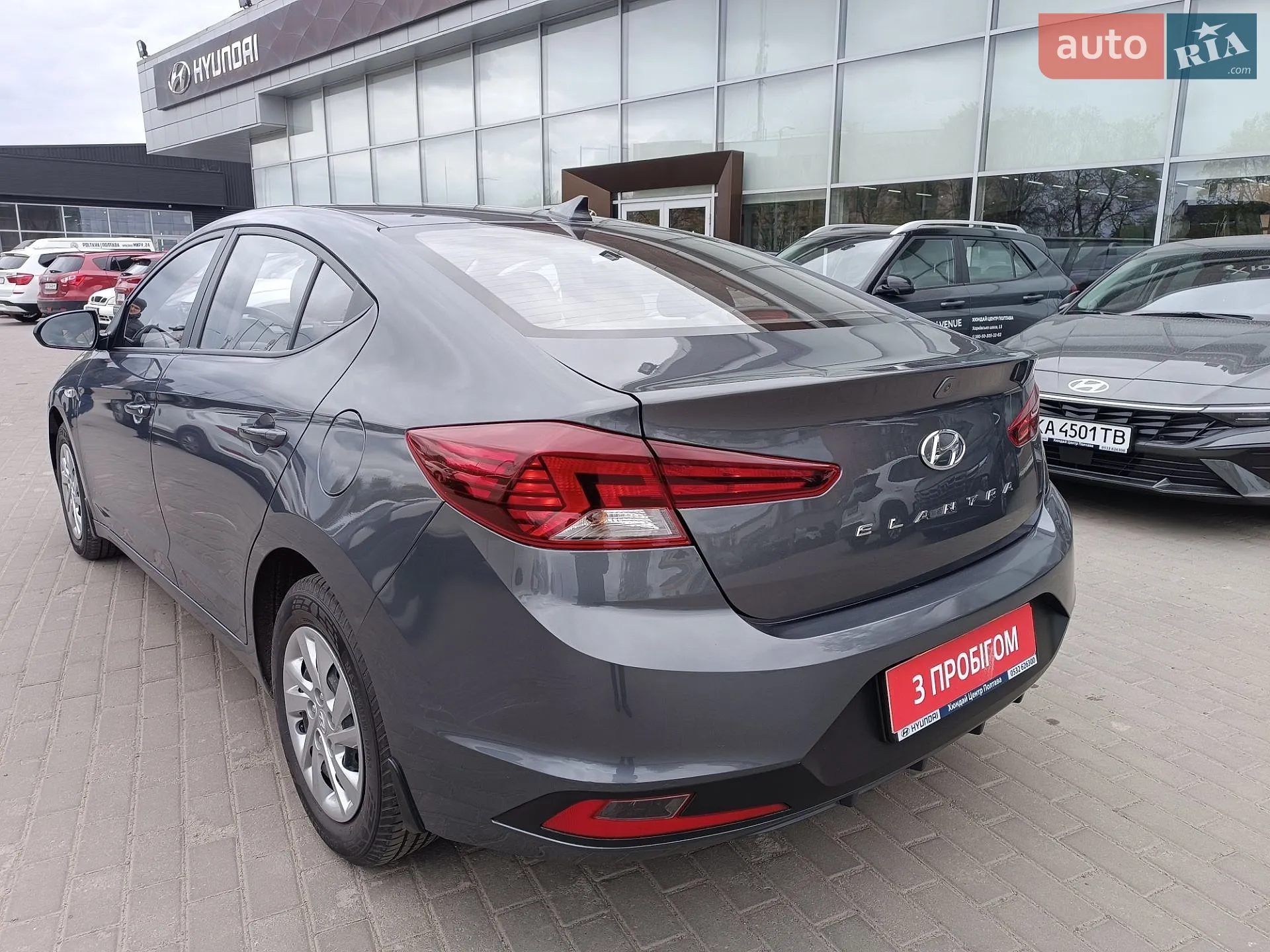 2019 Hyundai Elantra - мініатюра 5