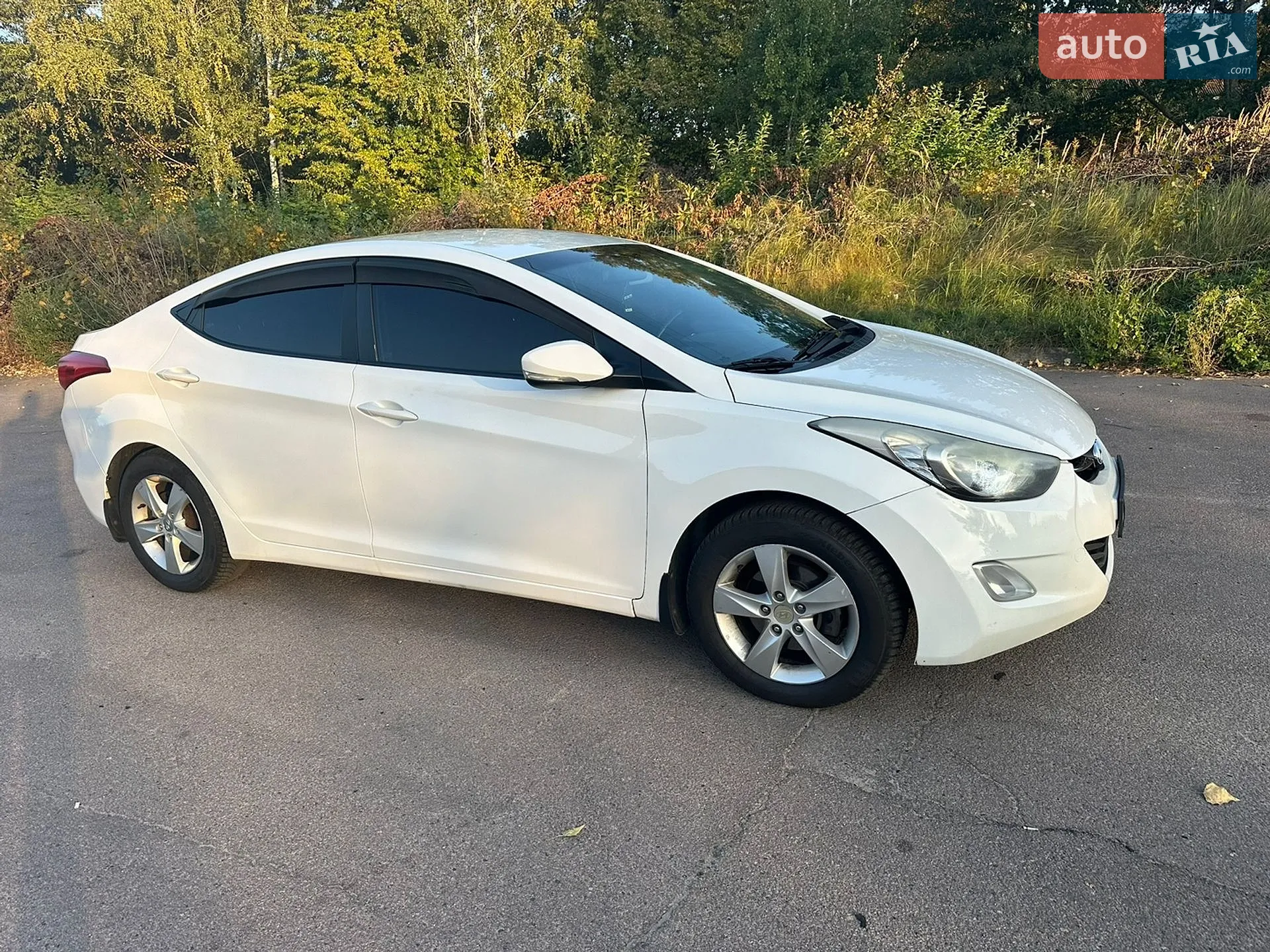 2013 Hyundai Elantra - фото 1