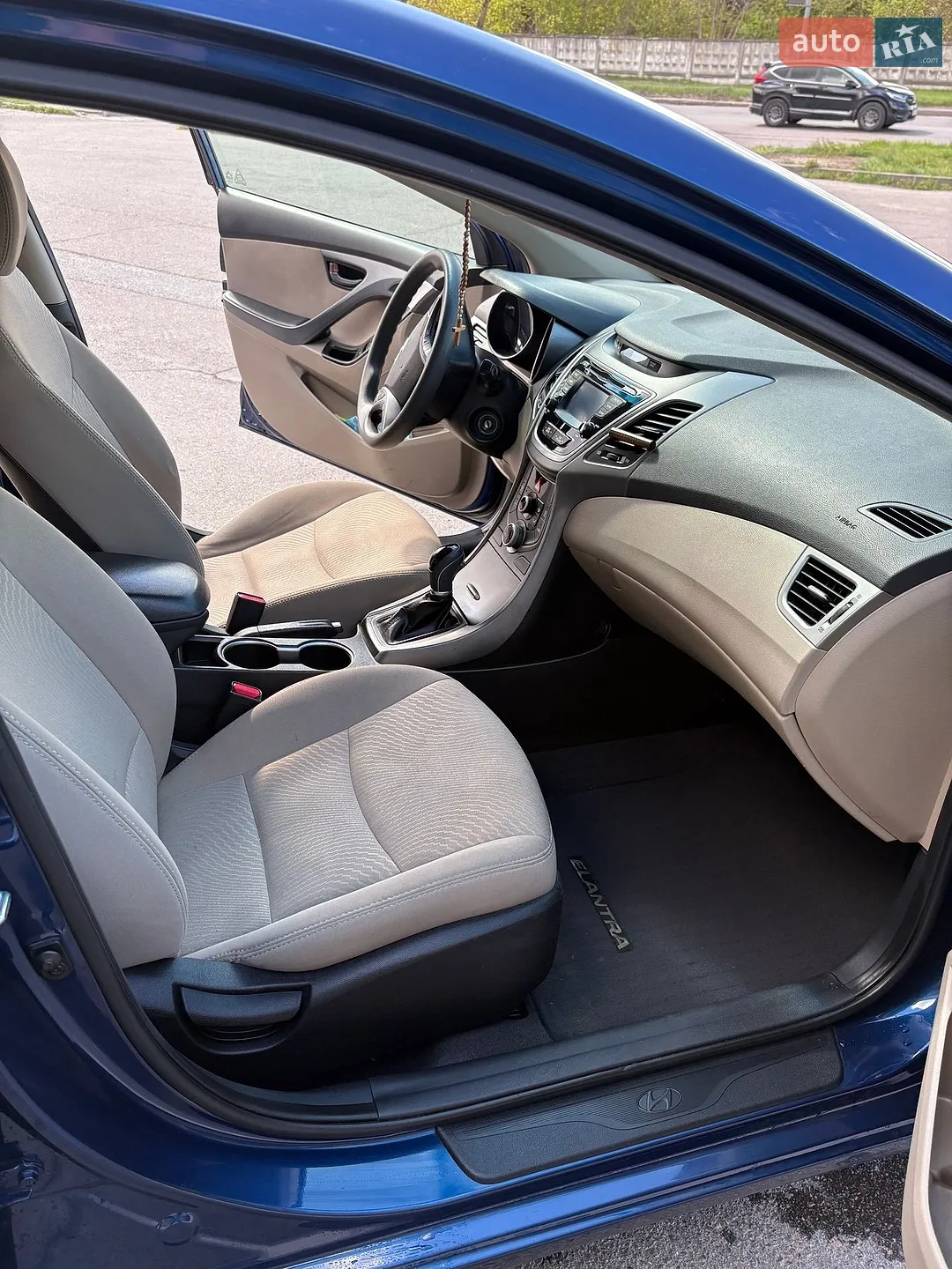 2014 Hyundai Elantra - мініатюра 7