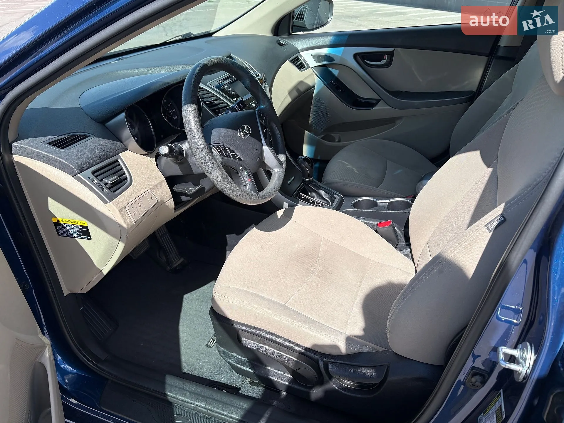 2014 Hyundai Elantra - мініатюра 11