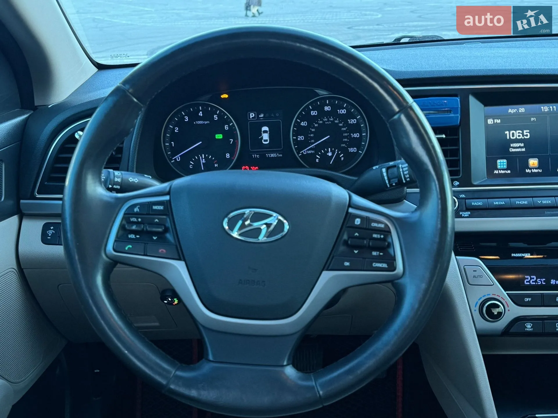 2016 Hyundai Elantra - мініатюра 16
