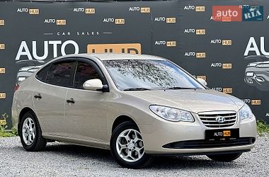 Седан Hyundai Elantra 2010 в Харькове