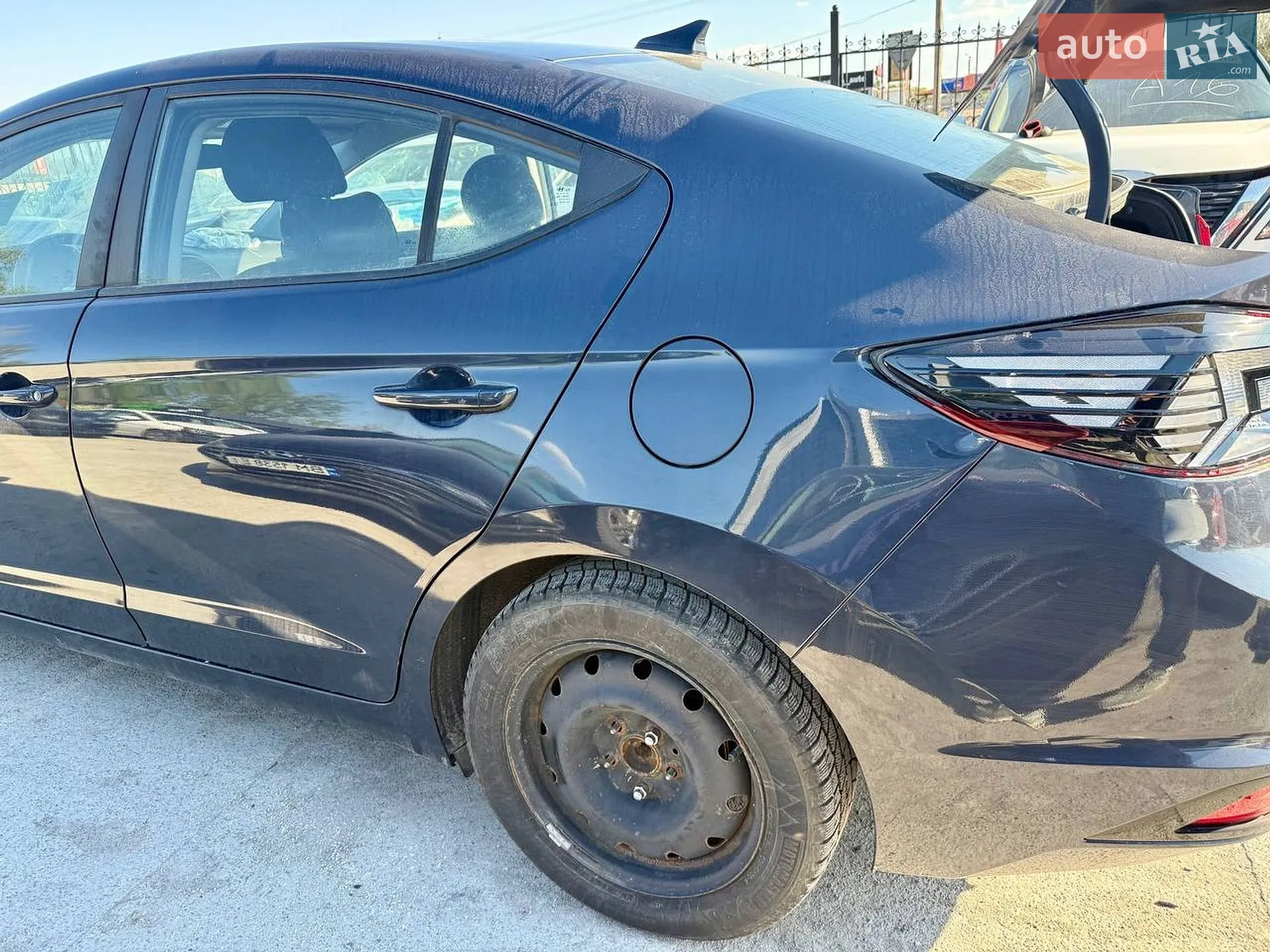 2019 Hyundai Elantra - мініатюра 21
