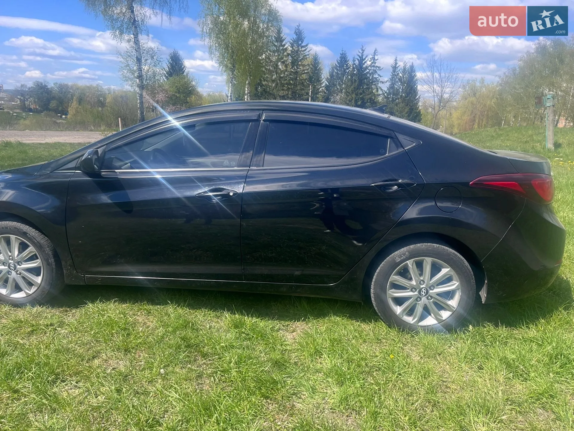 2014 Hyundai Elantra - мініатюра 3