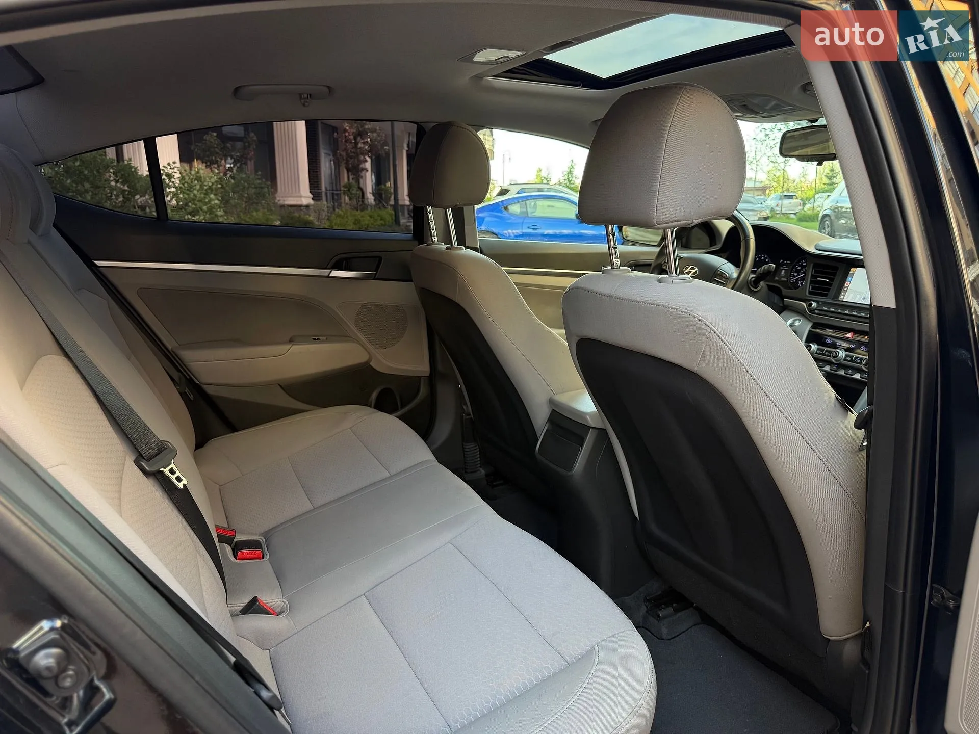 2020 Hyundai Elantra - мініатюра 16
