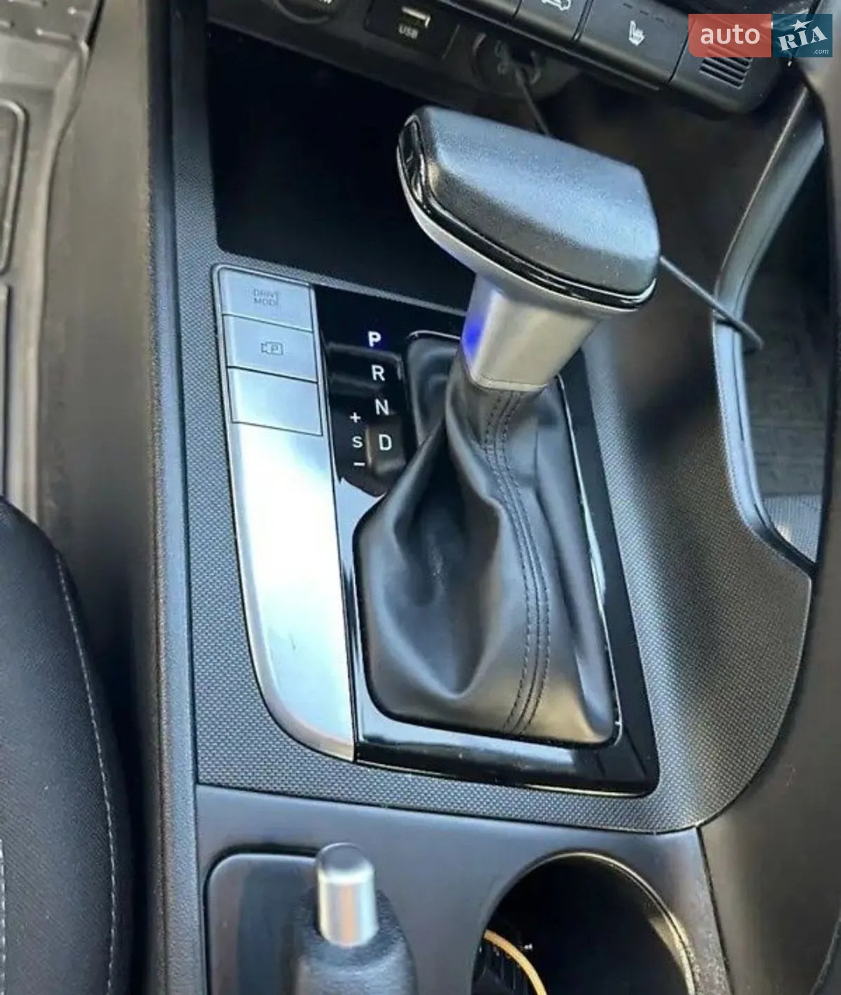 2023 Hyundai Elantra - фото 1
