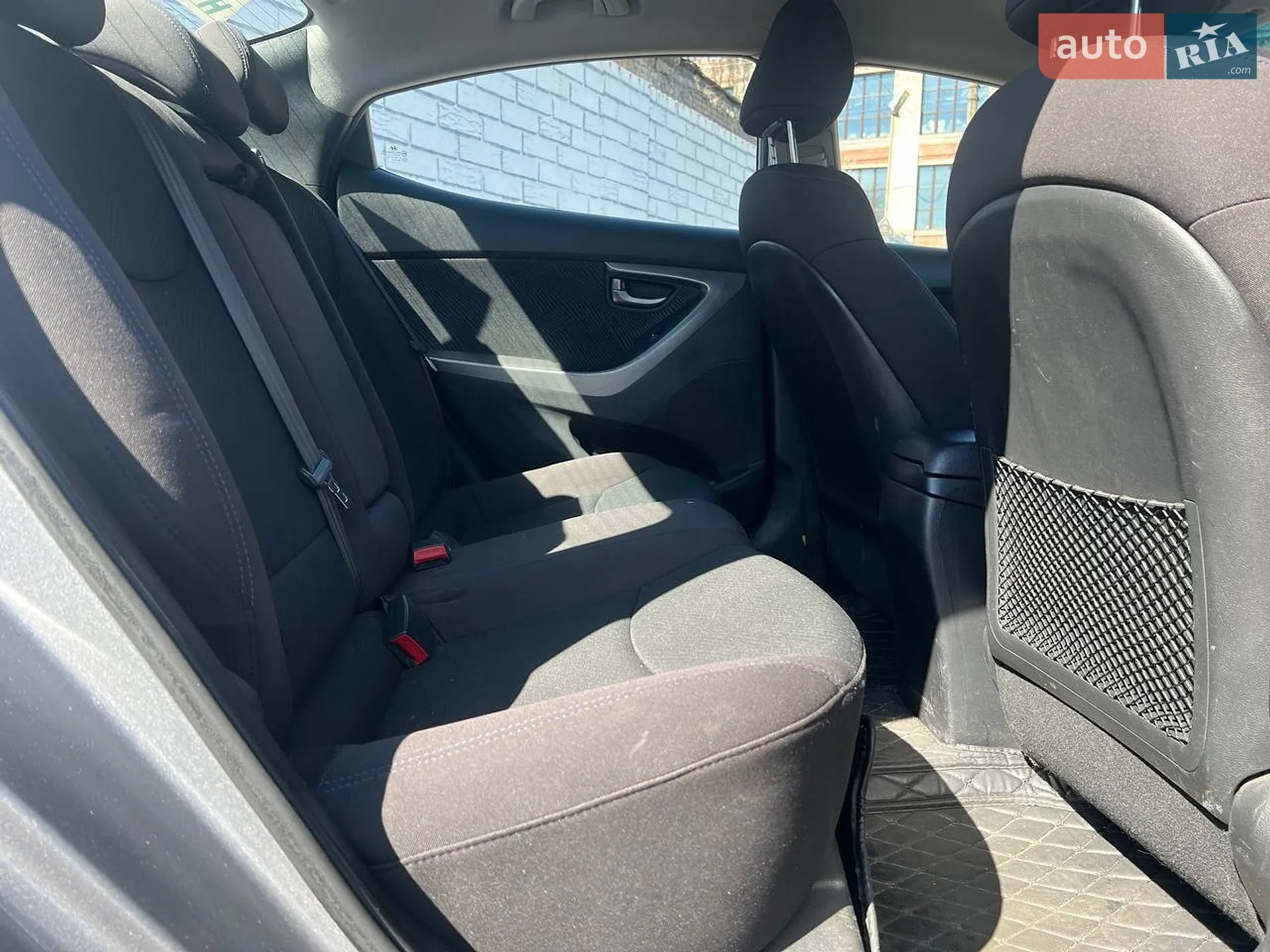 2011 Hyundai Elantra - мініатюра 9