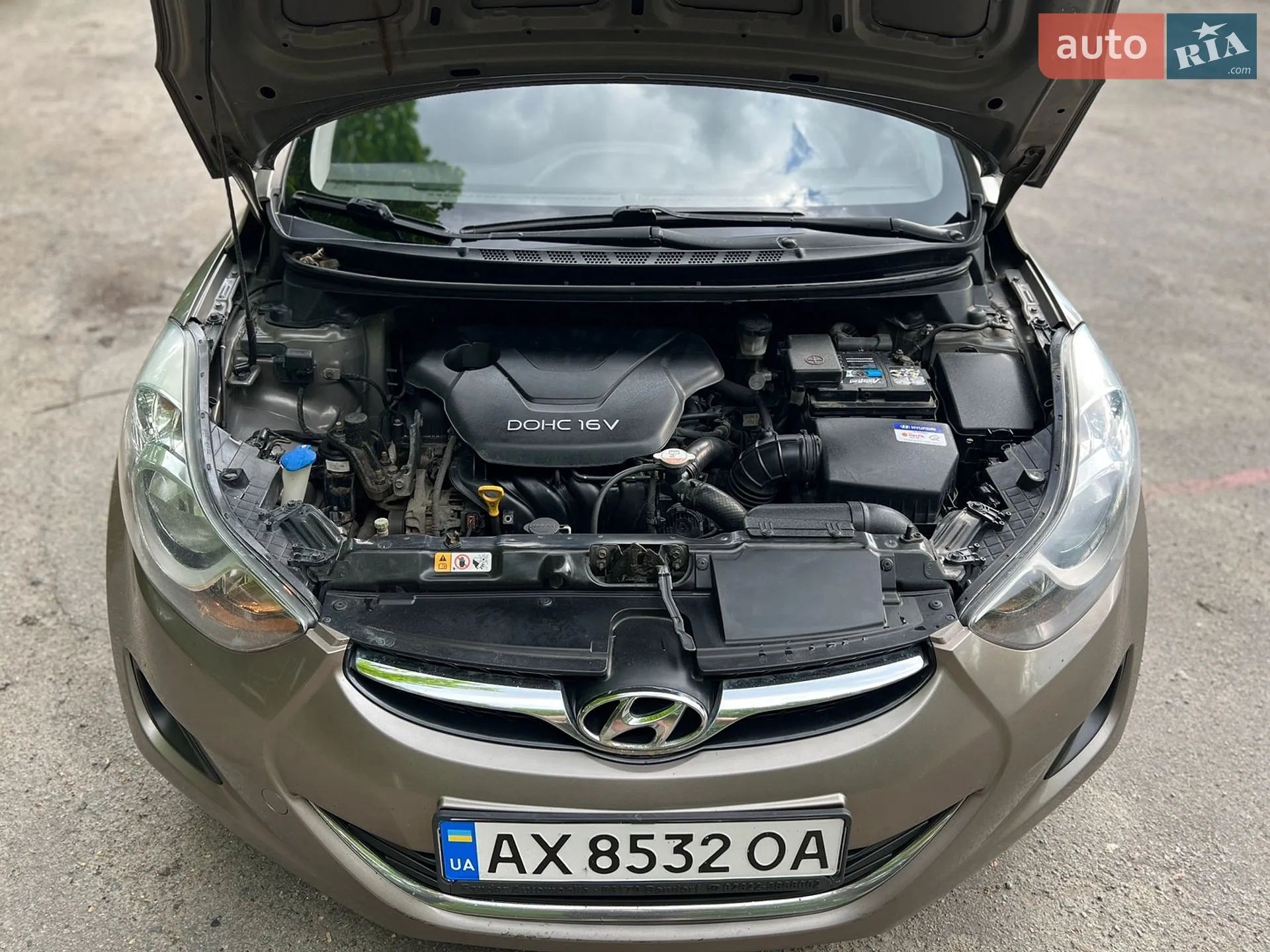 2011 Hyundai Elantra - мініатюра 10