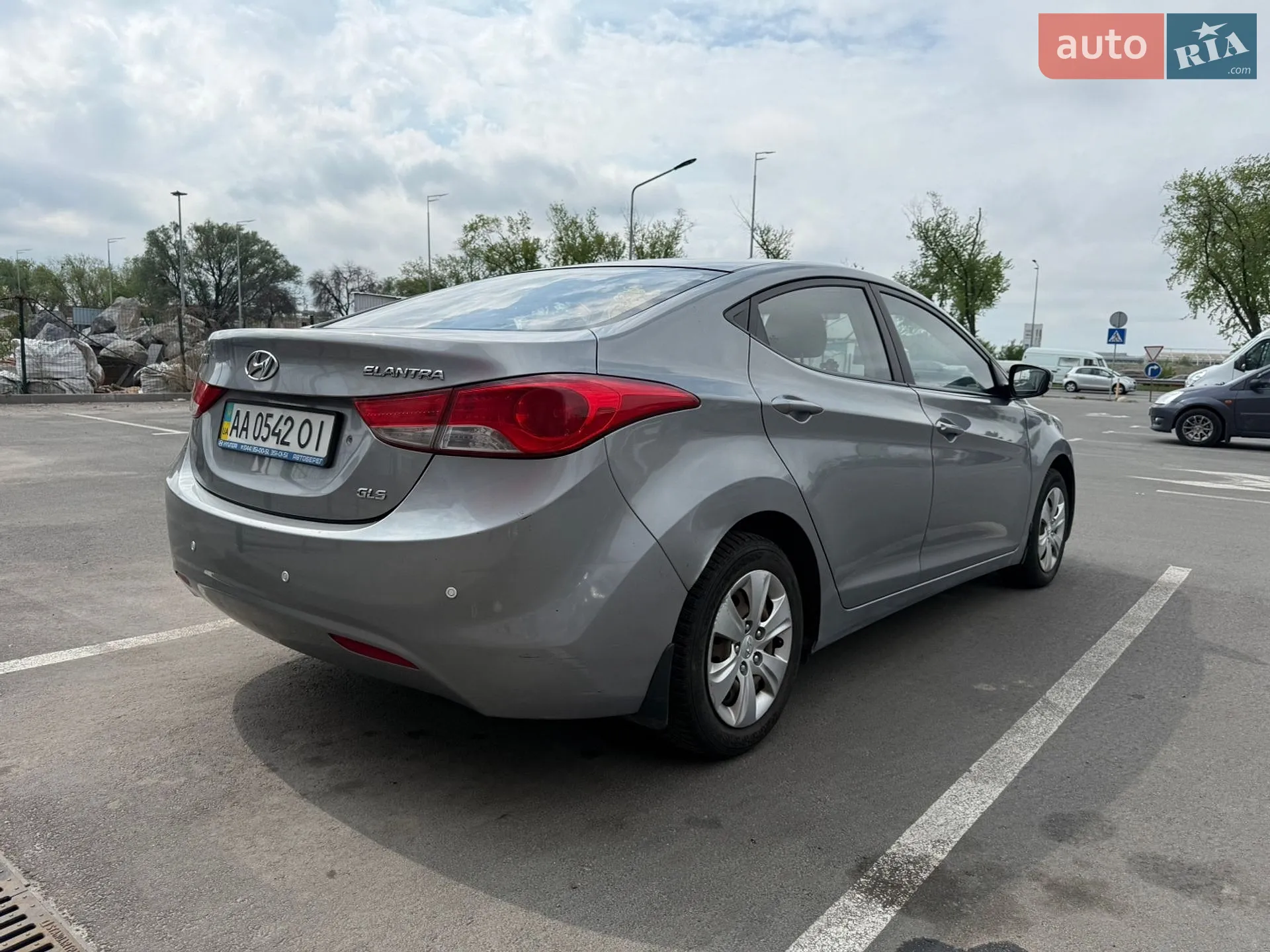2013 Hyundai Elantra - мініатюра 6